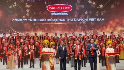 Dai-ichi Life Việt Nam vinh dự nhận giải thưởng  “Sao Vàng đất Việt năm 2021”