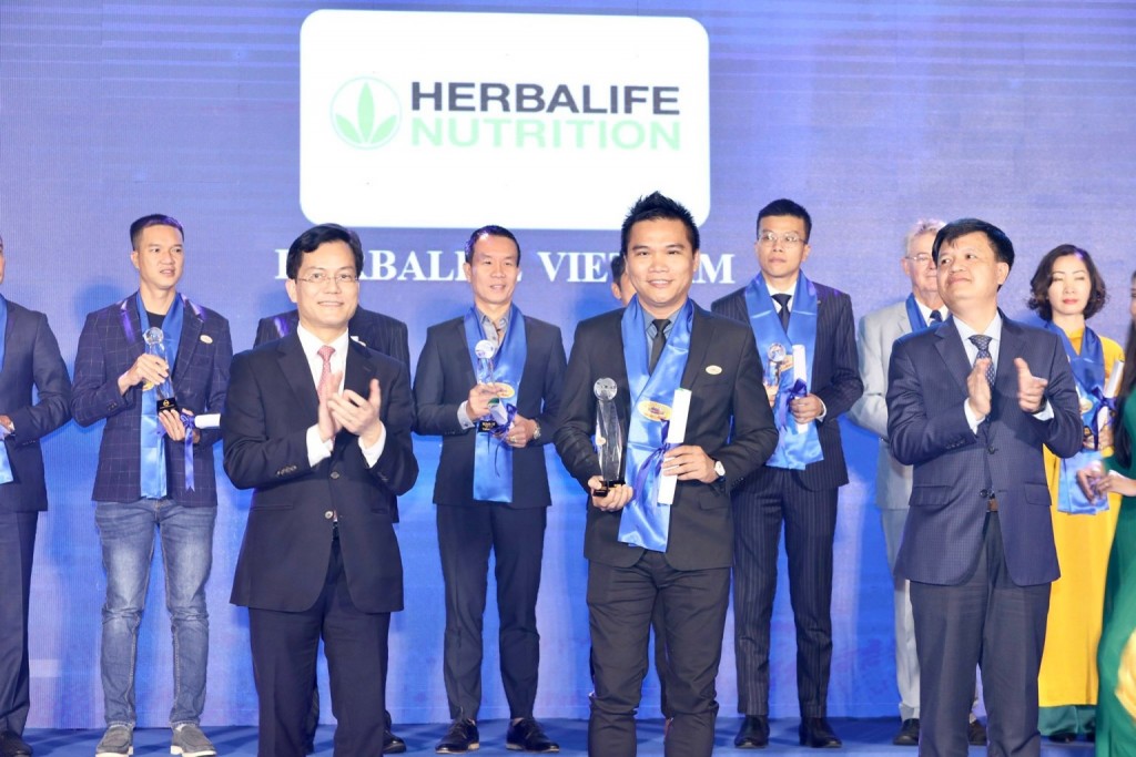 Herbalife Nutrition tiếp tục được trao danh hiệu “Thương hiệu thực phẩm bổ sung dinh dưỡng hàng đầu”