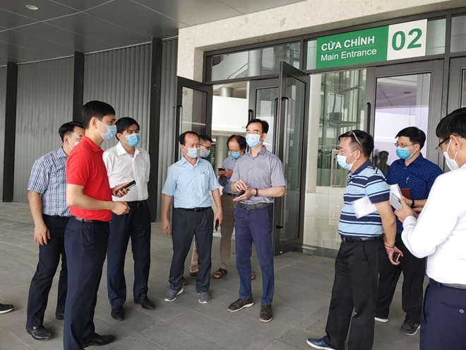 Bệnh viện dã chiến thiết lập tại Bệnh viện Bạch Mai cơ sở 2 bắt đầu đi vào hoạt động