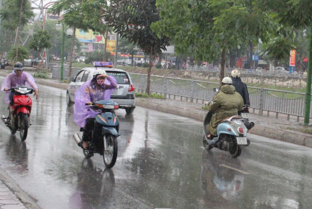 Khu vực Hà Nội có mây, đêm có mưa rào và dông vài nơi