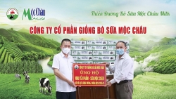 Mộc Châu Milk trao tặng hơn 50.000 sản phẩm sữa tươi tới tuyến đầu chống dịch Covid-19