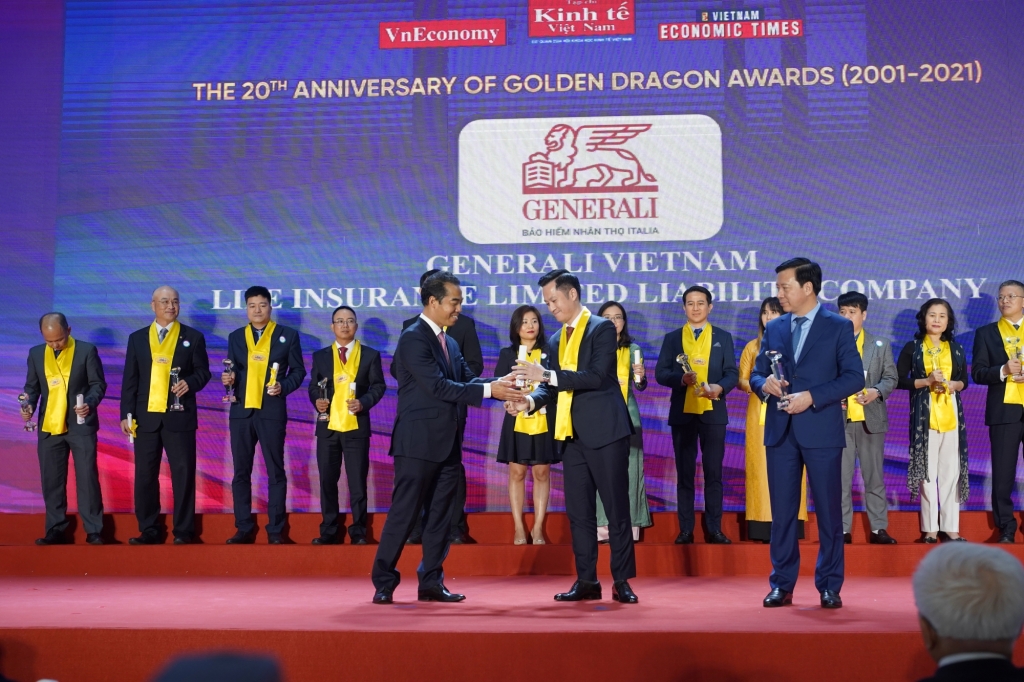 Danh hiệu “Công ty bảo hiểm cung cấp bảo hiểm sức khỏe và trải nghiệm khách hàng hàng đầu Việt Nam” là minh chứng rõ nét cho những nỗ lực không ngừng nâng cao chất lượng sản phẩm và dịch vụ của Generali trong những năm qua Danh hiệu “Công ty bảo hiểm cung cấp bảo hiểm sức khỏe và trải nghiệm khách hàng hàng đầu Việt Nam” là minh chứng rõ nét cho những nỗ lực không ngừng nâng cao chất lượng sản phẩm và dịch vụ của Generali trong những năm qua