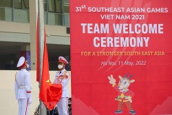 Cờ Việt Nam và các nước ASEAN tung bay trong Lễ Thượng cờ SEA Games 31