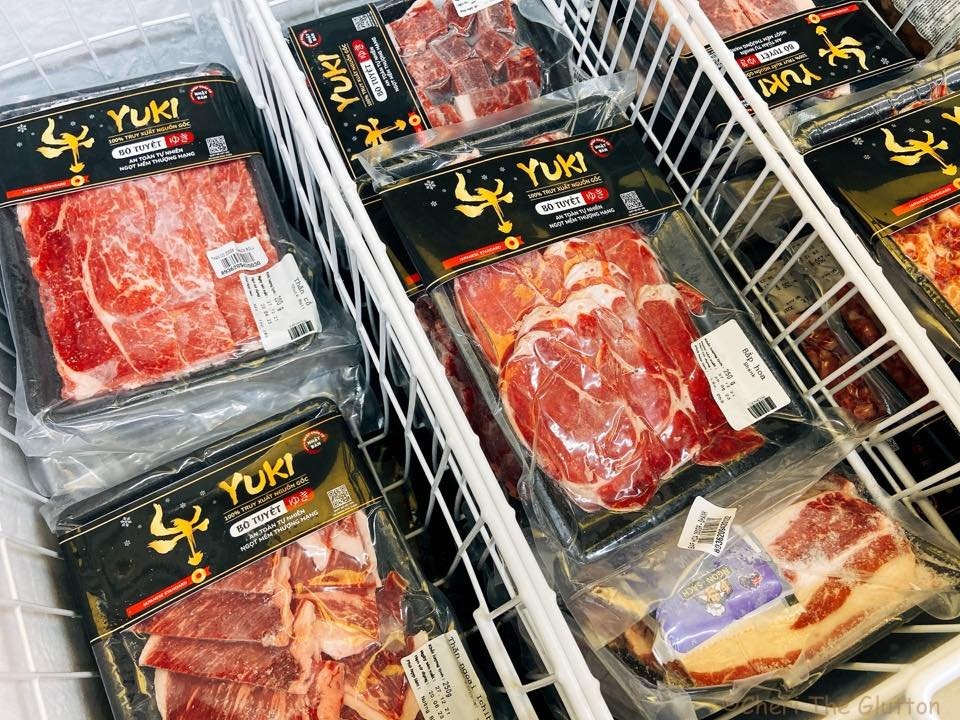 8. Sản phẩm bò tuyết Yuki được bày bán tại các siêu thị lớn.