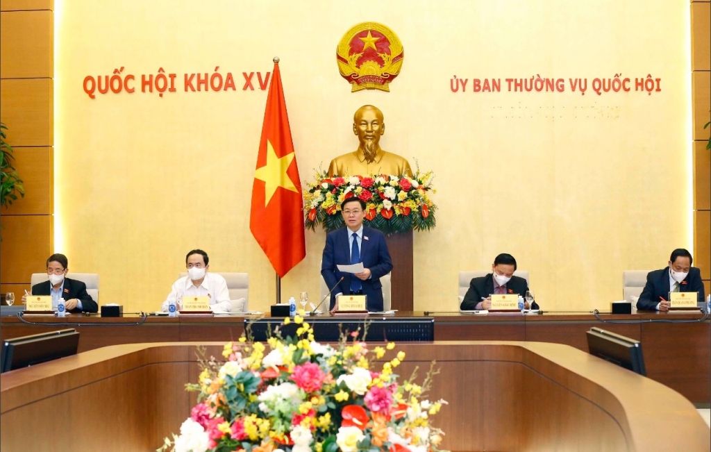 Biến cam kết thành hành động