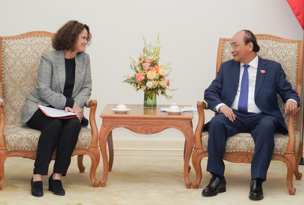 Thủ tướng Nguyễn Xuân Phúc tiếp bà Carolyn Turk, Giám đốc Quốc gia Ngân hàng Thế giới (WB) tại Việt Nam