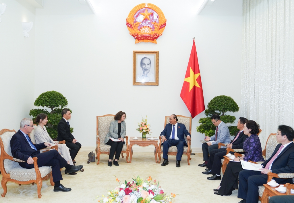 Thủ tướng Nguyễn Xuân Phúc nhấn mạnh, Chính phủ, các bộ ngành mong nhận được tư vấn chính sách từ WB, đặc biệt là vấn đề ổn định kinh tế vĩ mô
