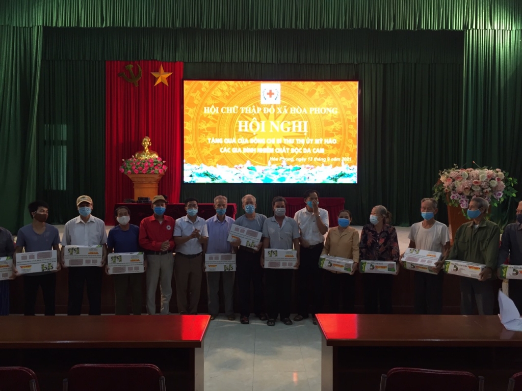 Công ty TNHH Nestlé Việt Nam đồng hành với UBND Thị xã Mỹ Hào trong hoạt động hỗ trợ người cao tuổi bị ảnh hưởng bởi đại dịch Covid-19