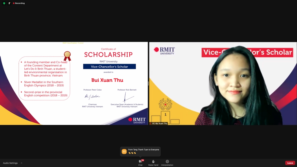 Bùi Xuân Thư nhận Học bổng toàn phần Đại học RMIT năm 2021 để theo học ngành Kinh doanh Kỹ thuật số