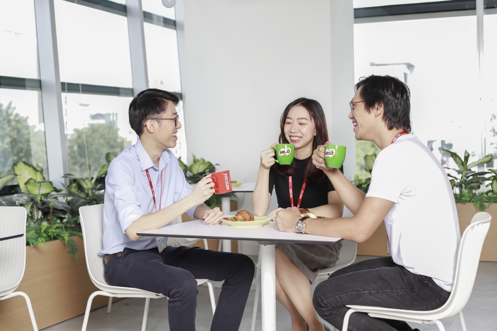 Công ty duy trì sự linh hoạt, phối hợp nhịp nhàng giữa các bộ phận, phòng ban khác nhau, nhờ nền tảng an sinh tại nơi làm việc
