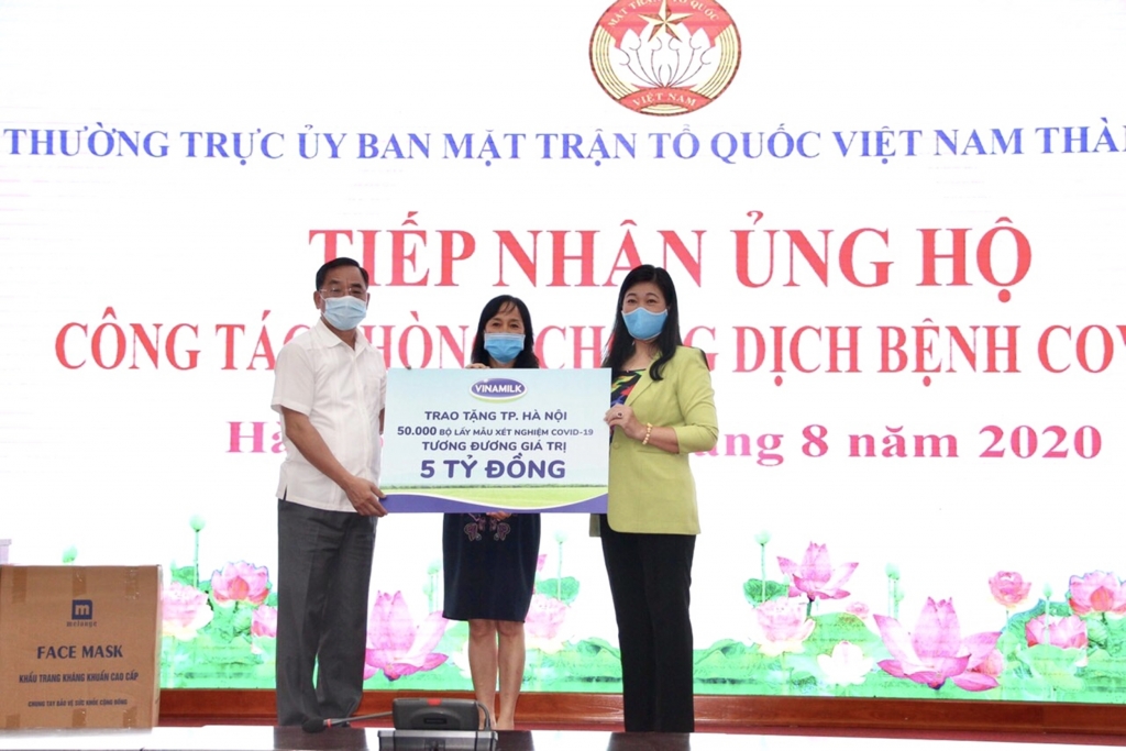 Vinamilk tiếp tục đồng hành cùng Chính phủ trong các hoạt động phòng chống Covid-19 và đẩy mạnh các chương trình hỗ trợ cộng đồng trong đại dịch