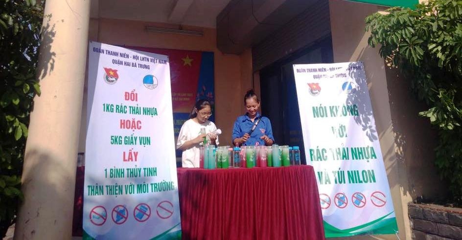 Học sinh Hà Nội lan toả phong trào Chống rác thải nhựa