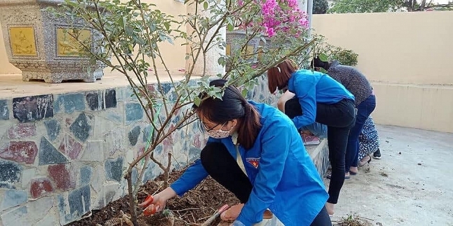 Điện Biên: “Xung kích” bảo vệ môi trường, phòng chống Covid-19