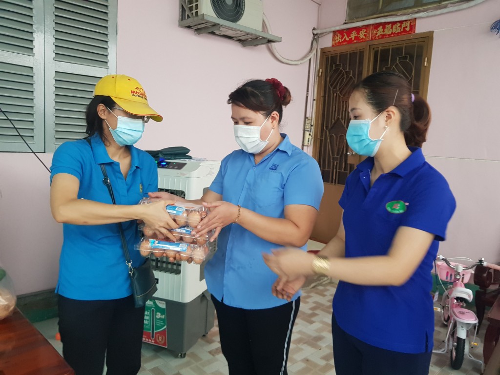 Mở rộng hỗ trợ người lao động gặp khó khăn do đại dịch Covid-19