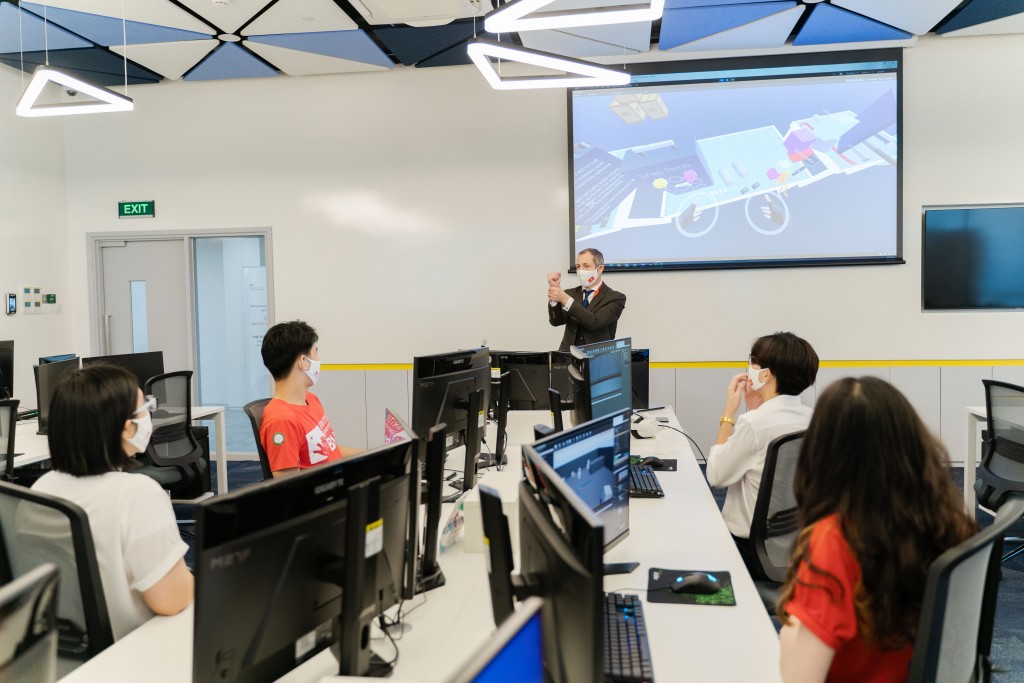 BUV xây dựng theo hình mẫu trường đại học quốc tế kết hợp giữa công nghệ cao, tăng cường tính tương tác, kết nối giữa giảng viên - sinh viên