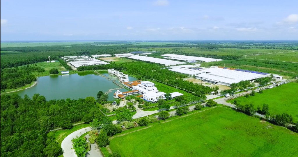 Mô hình các Trang trại sinh thái Vinamilk Green Farm thân thiện môi trường tại Tây Ninh, Quảng Ngãi và Thanh Hóa sẽ tiếp tục được nhân rộng