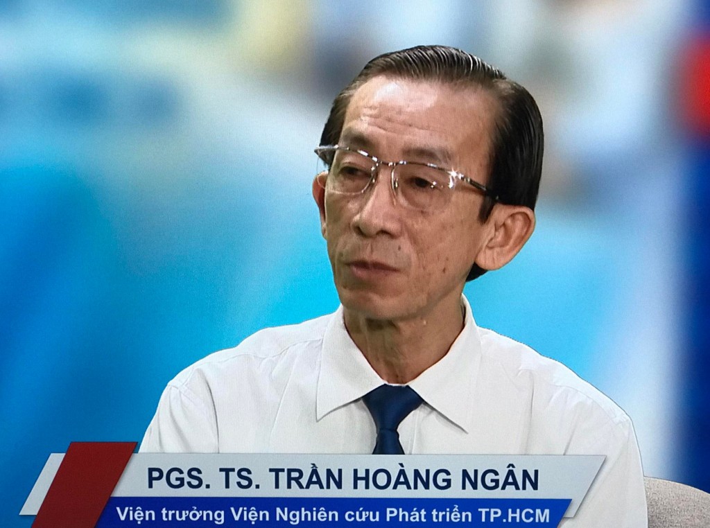 PGS. TS. Trần Hoàng Ngân, Viện trưởng Viện Nghiên cứu phát triển TPHCM