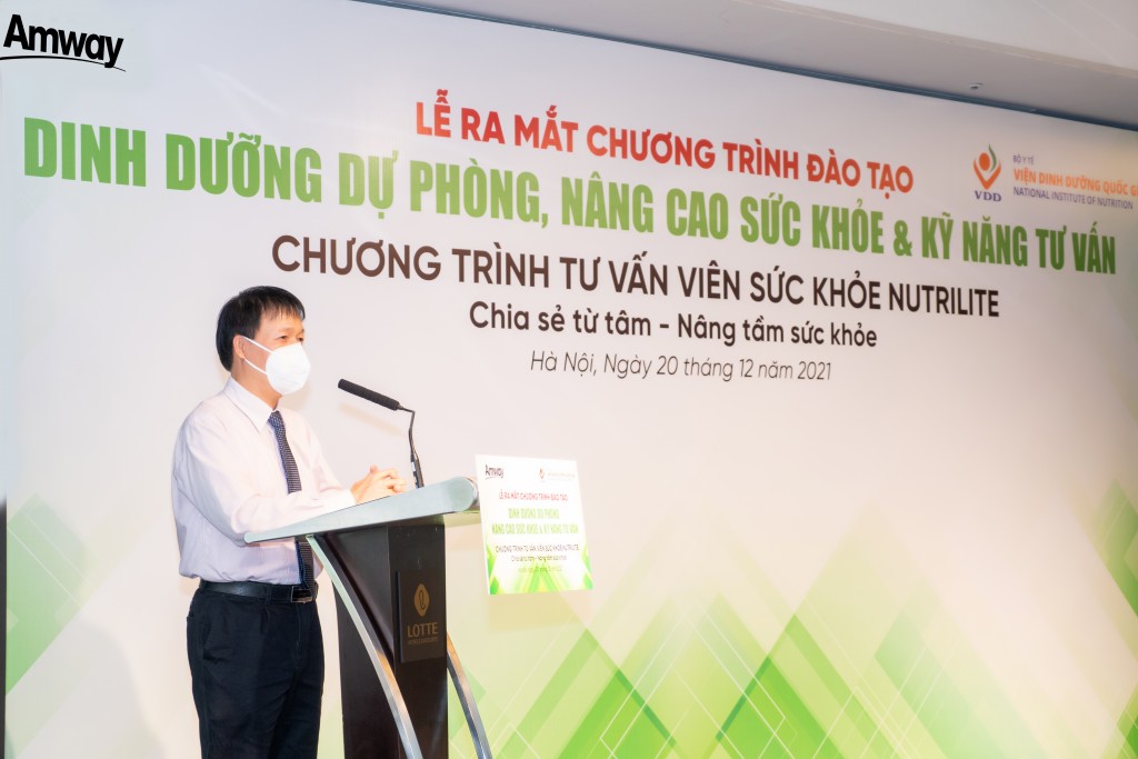 PGS.TS Nguyễn Đỗ Huy – Giám đốc Trung tâm Đào tạo Dinh dưỡng và Thực phẩm (Viện Dinh Dưỡng Quốc Gia) chia sẻ về những điểm đổi mới của khóa đào tạo