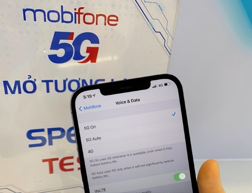 Thuê bao MobiFone là những khách hàng đầu tiên tại Việt Nam trải nghiệm mạng 5G trên iPhone