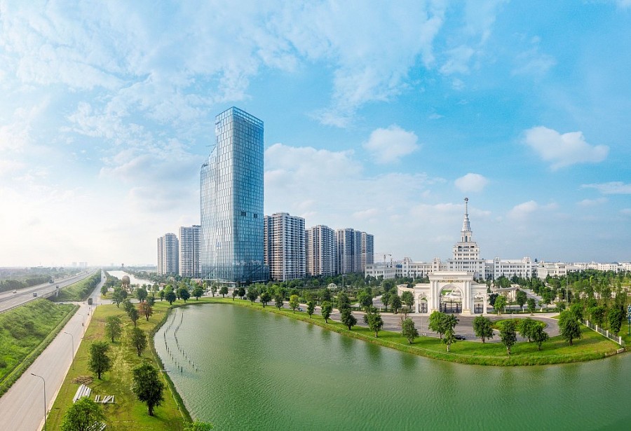 TechnoPark Tower dành 25% diện tích cho cây xanh. Những khu vườn xanh mát nằm trong lòng công trình không chỉ là nguồn oxy tinh khiết mà còn đưa  người dùng lại gần với thiên nhiên…