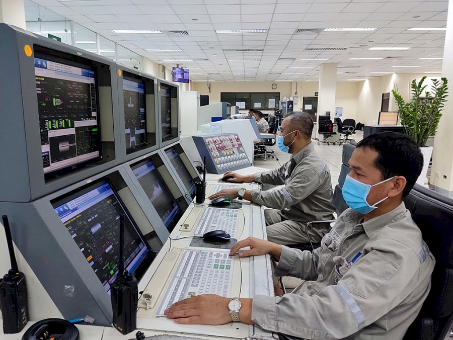 CBCNV Nhà máy Đạm Phú Mỹ nỗ lực duy trì sản xuất ngày đêm trong dịp Tết Nguyên đán