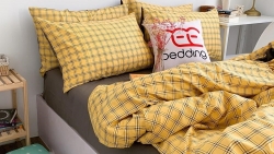Lột xác phòng ngủ của bạn với loạt drap giường đơn giản, xinh xắn đậm chất Hàn