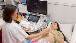 Mẹ bầu thông thái với thai kỳ an toàn không ngại COVID-19 nhờ công nghệ