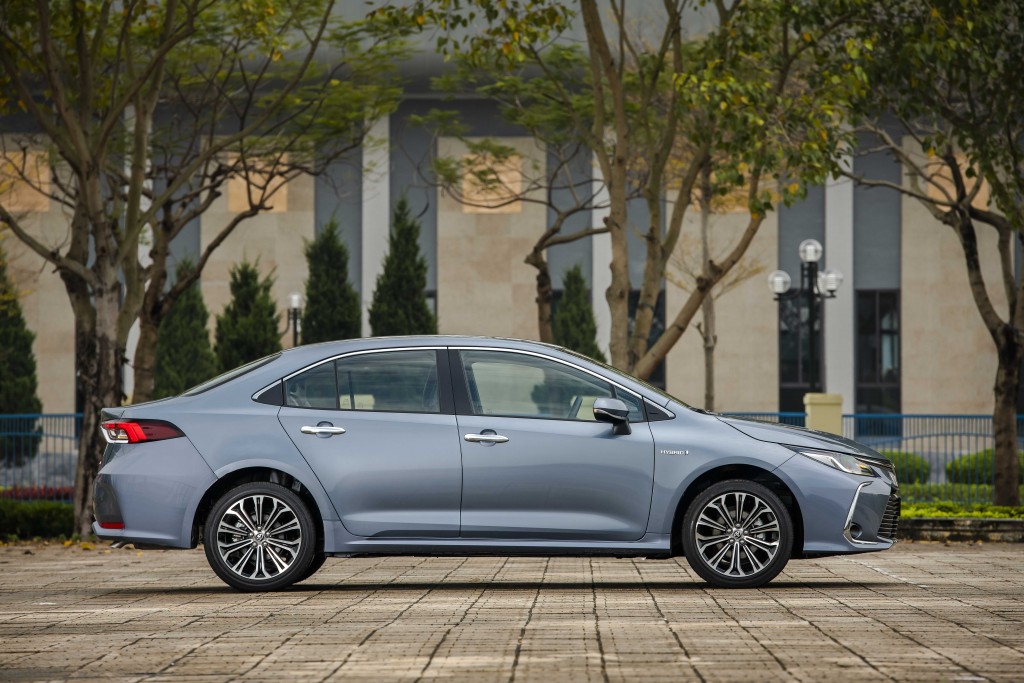 Phiên bản Toyota Corolla Altis mới: Đậm chất chơi, ngời chuẩn mực