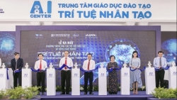 Thúc đẩy "sứ mệnh" đào tạo trí tuệ nhân tạo và công nghệ Robot tại Việt Nam