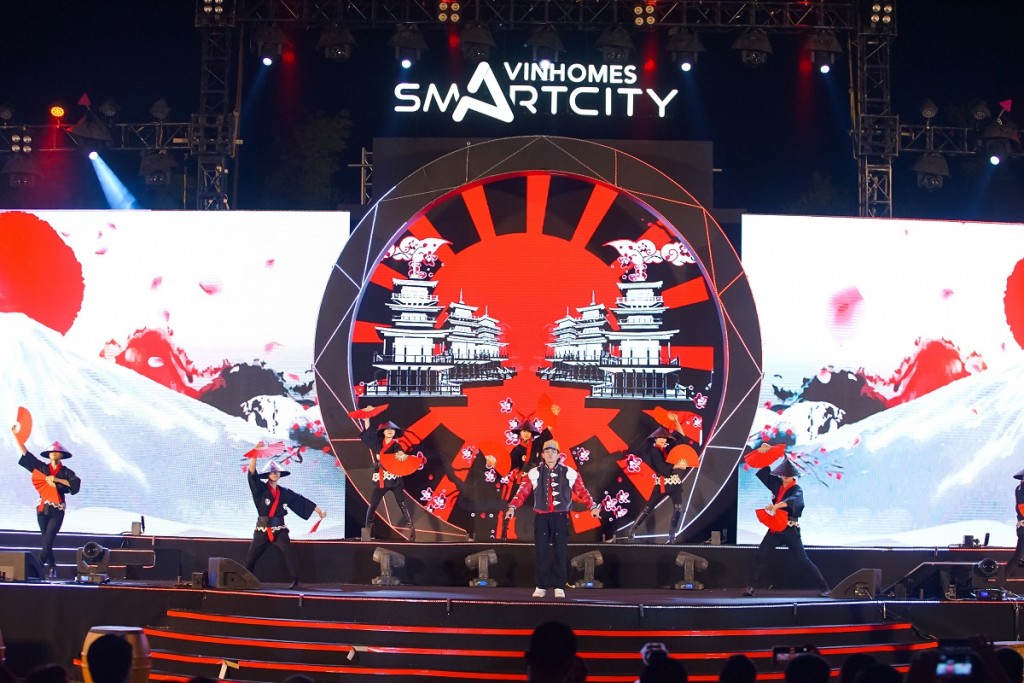 Bùng nổ với lễ ra quân mở bán The Sakura tại Vinhomes Smart City