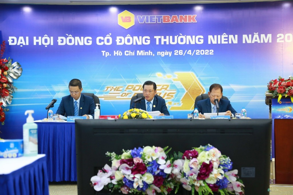 Chủ tọa đoàn Đại hội đồng cổ đông Vietbank 2022