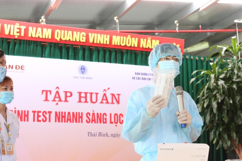 Tân Đệ test nhanh SARS-CoV-2 cho công nhân là F2, F3