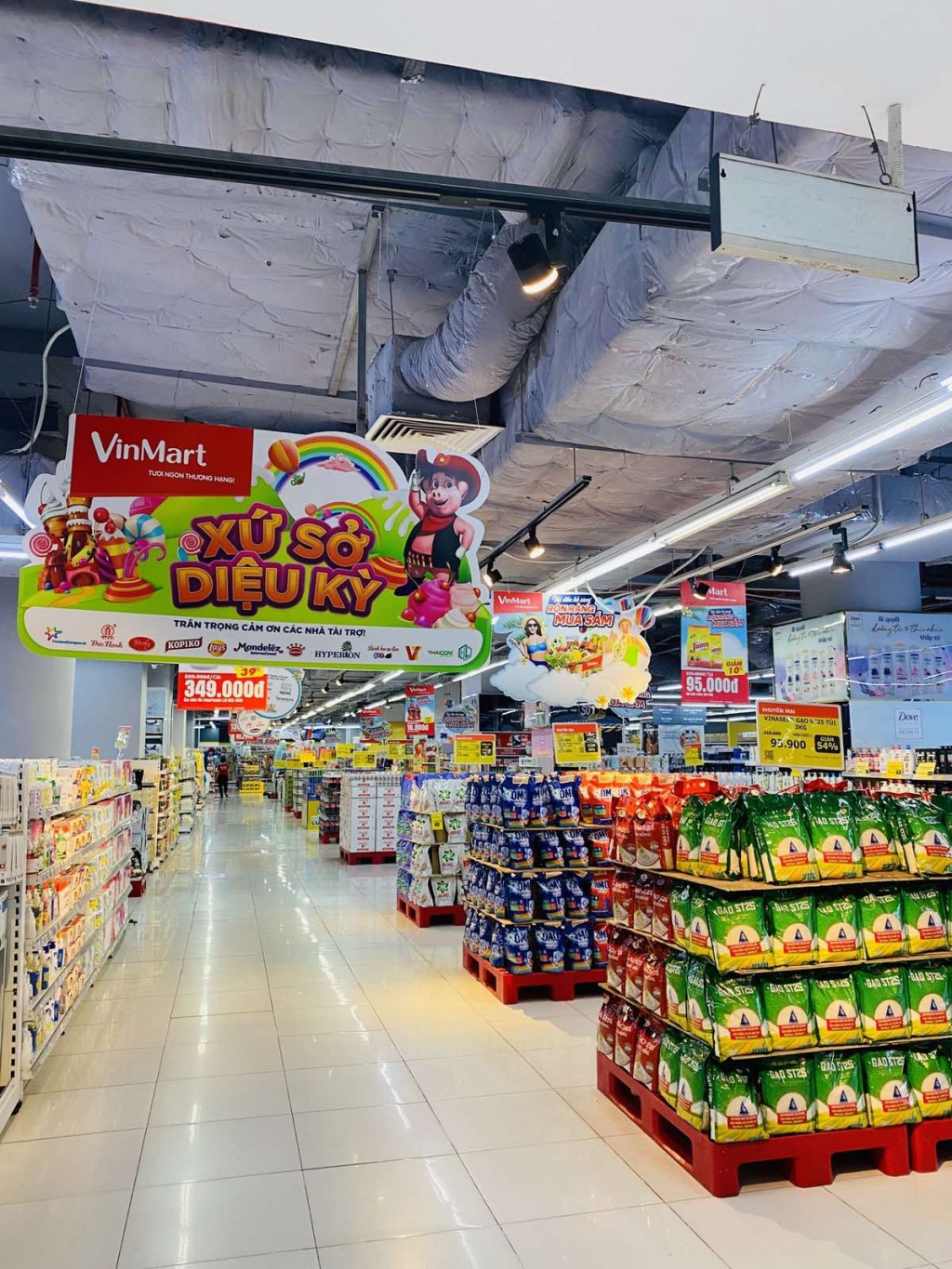 Mừng Tết thiếu nhi, nhận ngàn ưu đãi từ VinMart và VinMart+