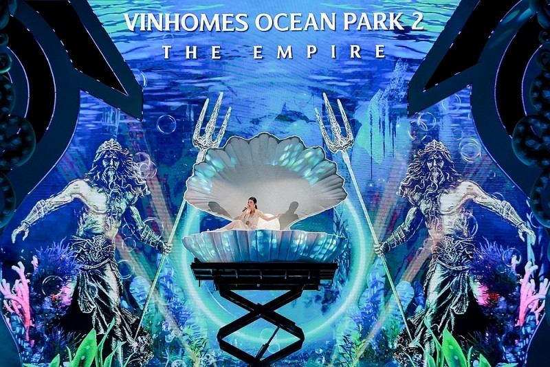 Mãn nhãn với màn ra mắt rực rỡ của Tổ hợp biển tạo sóng tại Vinhomes Ocean Park 2 - The Empire