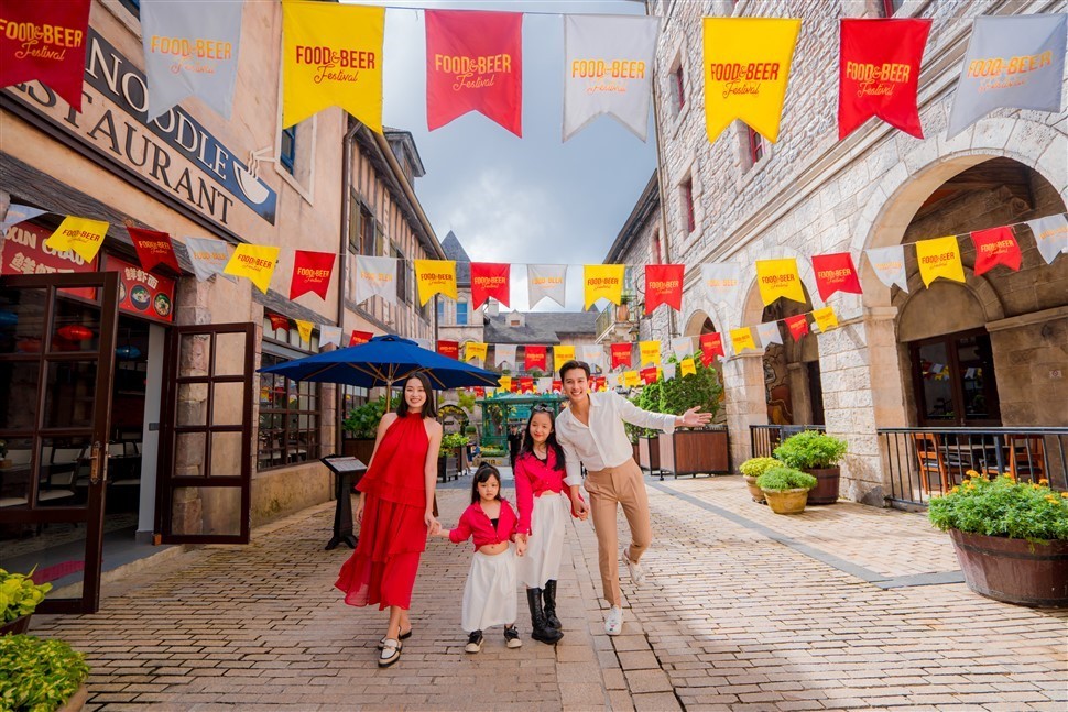 Vui không giới hạn, uống cạn men say trong Lễ hội B’estival ẩm thực và bia tại Sun World Ba Na Hills