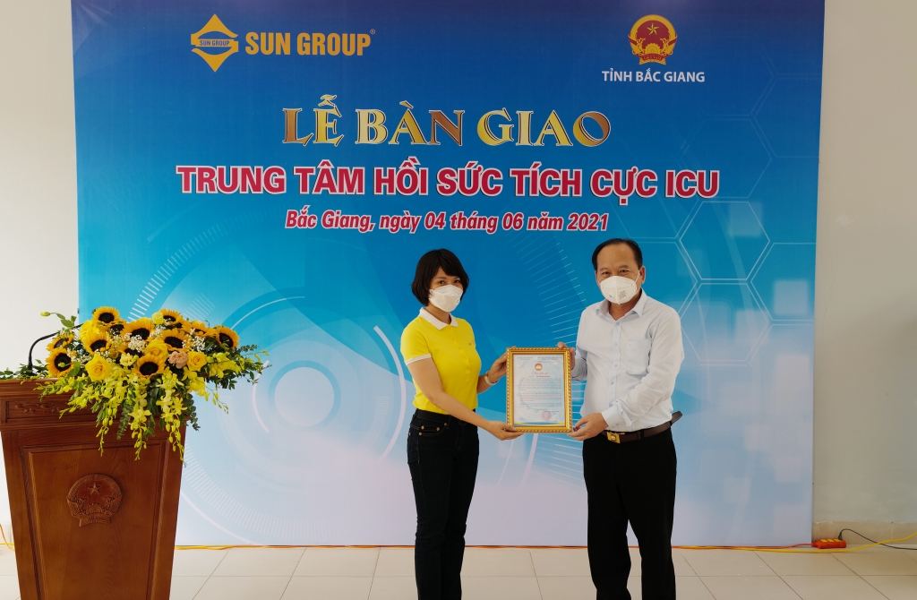 Bàn giao trung tâm ICU lớn nhất miền Bắc tại Bắc Giang do Sun Group tài trợ (3)