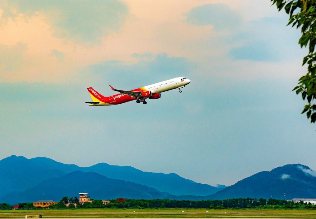 Những chuyến bay của Vietjet sẽ đưa vải thiều Bắc Giang đi khắp muôn nơi