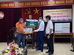 Quỹ Phát triển Tài năng Việt tiếp năng lượng tới lực lượng chống dịch Hà Tĩnh