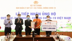 Shopee và Garena Việt Nam ủng hộ 1 triệu USD vào Quỹ vắc-xin phòng chống Covid-19