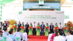 Vietcombank Nha Trang khánh thành trụ sở mới