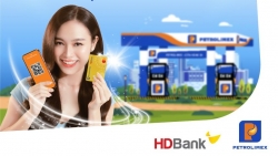 HDBank và Petrolimex phát hành siêu thẻ đồng thương hiệu 4 trong 1