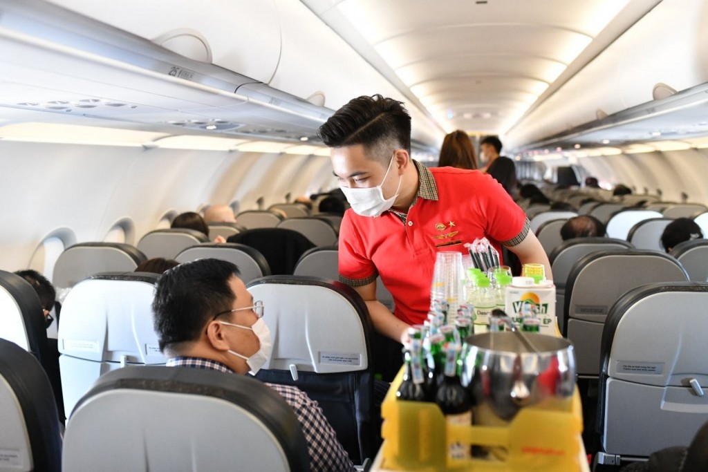 Thanh toán không tiền mặt, đặt vé bay dễ dàng cùng Vietjet vi vu đón hè