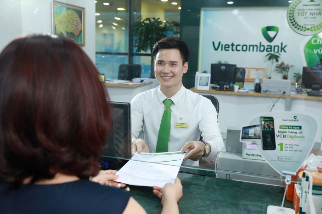 Vietcombank lần thứ 10 vào danh sách 50 công ty niêm yết tốt nhất năm 2022