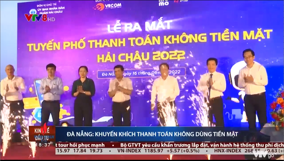 Nhiều quận, huyện thuộc thành phố Đà Nẵng đã áp dụng hình thức thanh toán không dùng tiền mặt