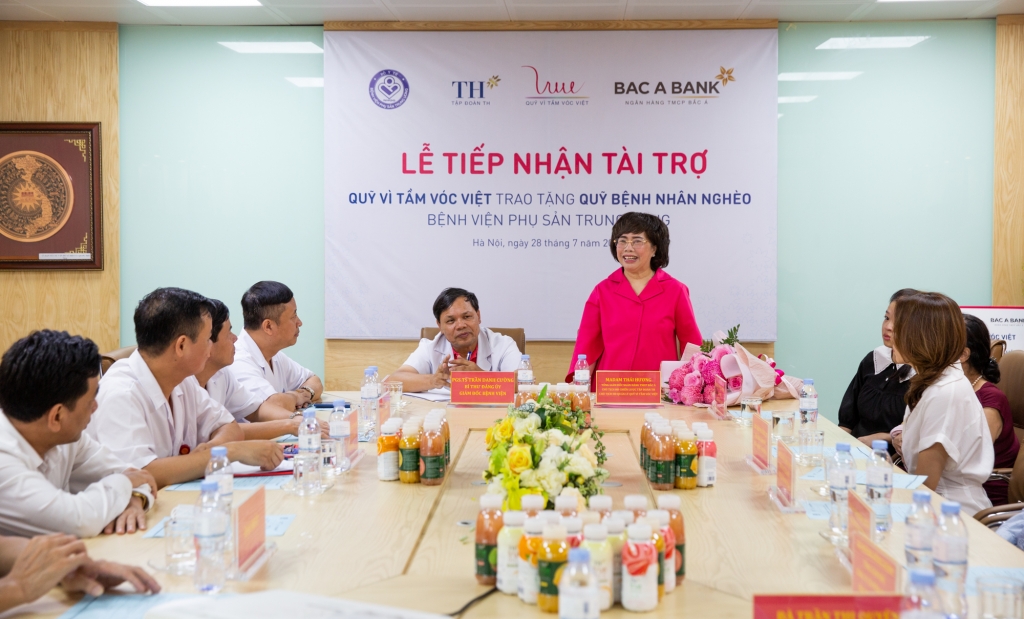 4837 madam thai huong tai tro benh vien phu san trung uong