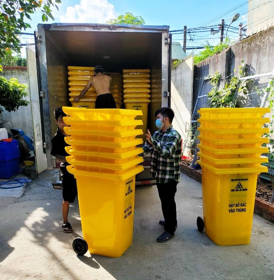 Thùng rác Y tế 90 lít tại Thuận Thiên Plastic