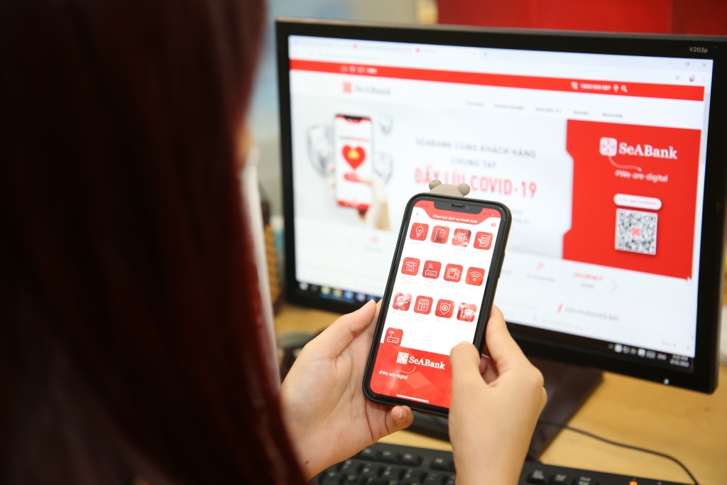Giao dịch online tại SeABank hút khách hàng 
