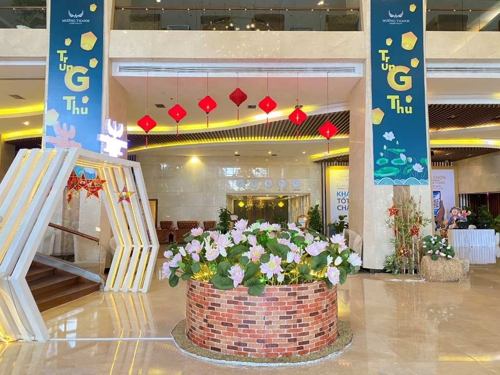 Đại sảnh các Khách sạn Mường Thanh đã được trang hoàng cho mùa đoàn viên 2020.