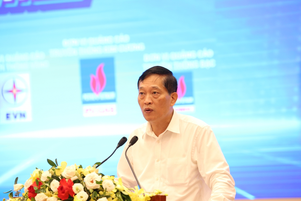 Thứ trưởng Bộ KH&CN Trần Văn Tùng 