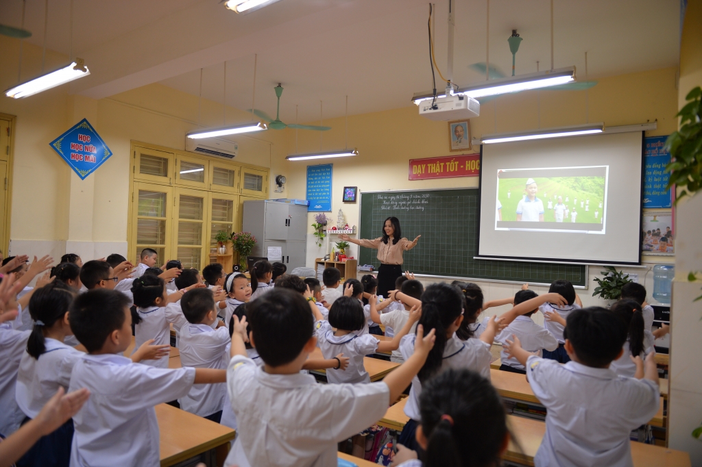 Sữa học đường nhân đôi niềm vui đến trường của trẻ trong năm học mới